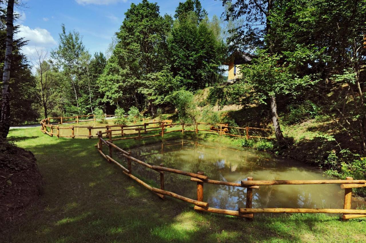 Osada Sroczy Jar Rozpucie Exterior foto