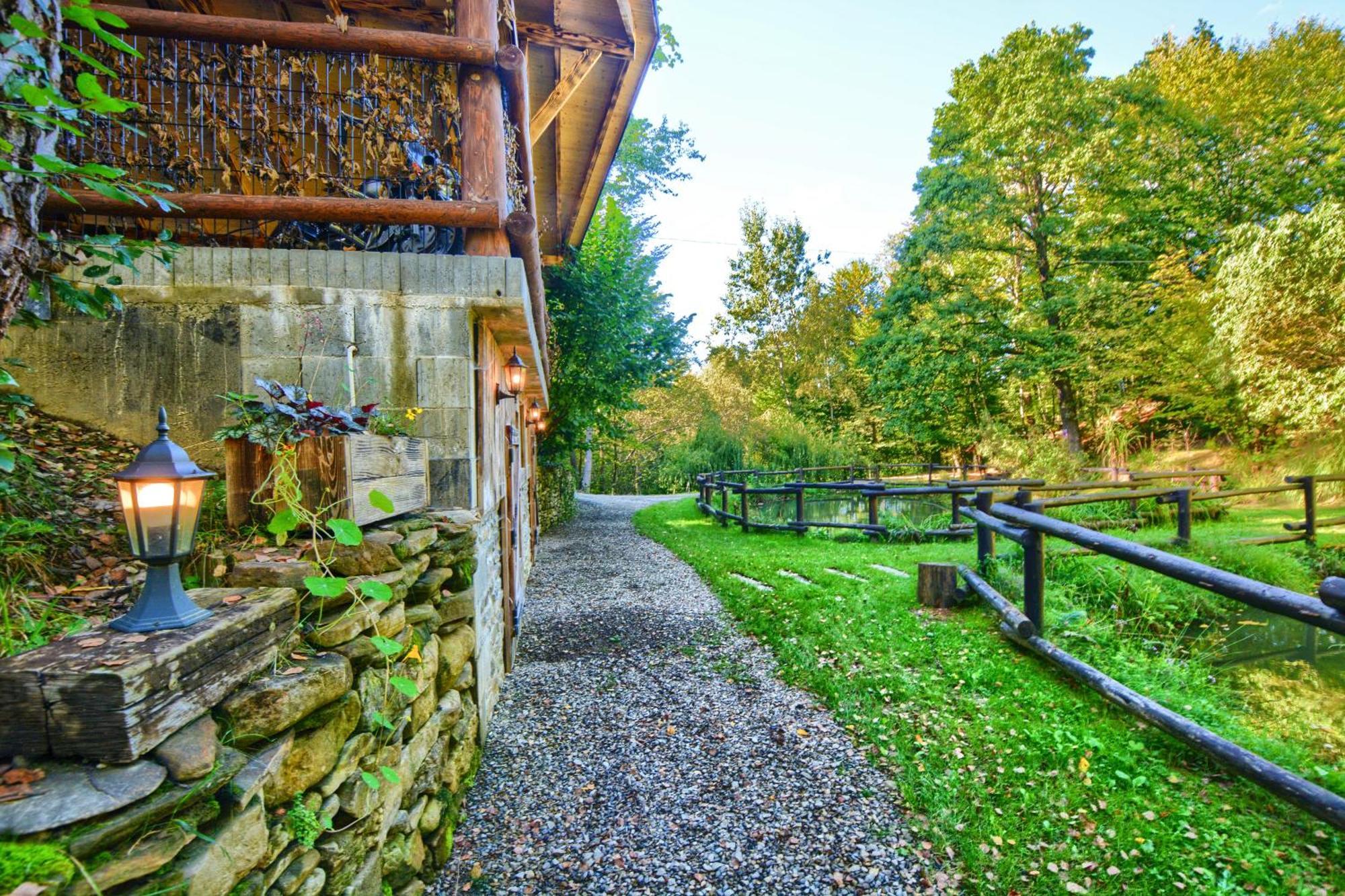 Osada Sroczy Jar Rozpucie Exterior foto