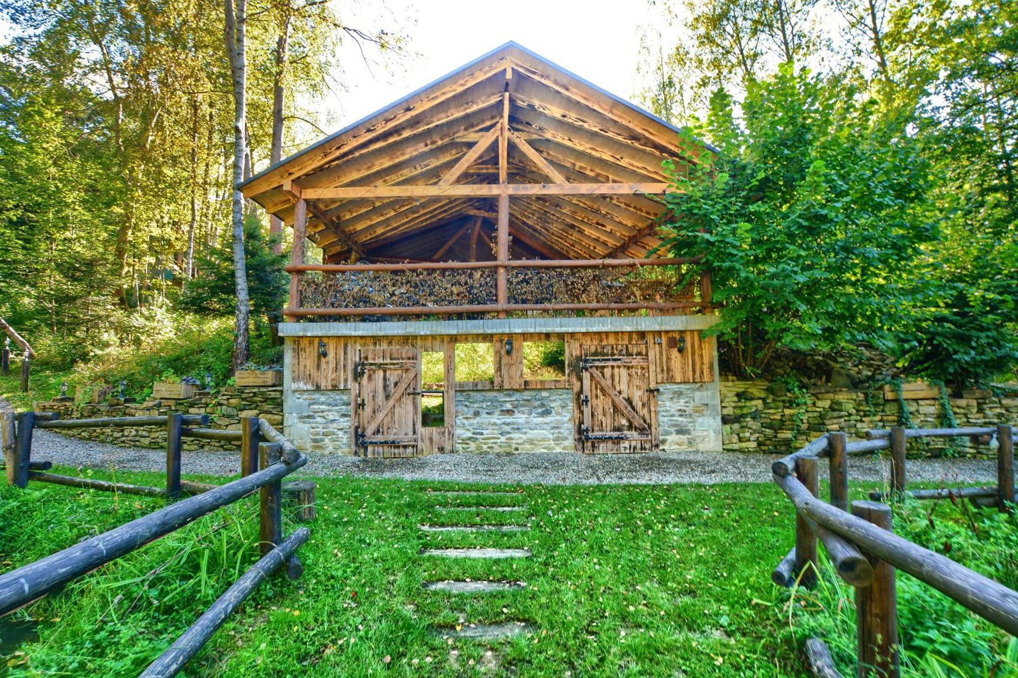 Osada Sroczy Jar Rozpucie Exterior foto