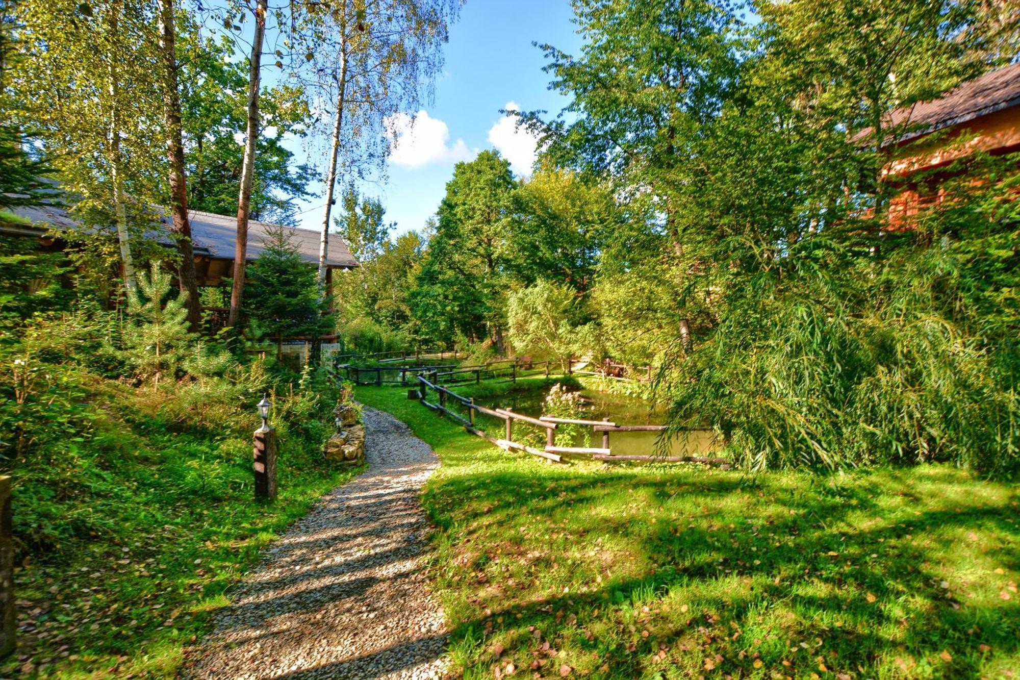 Osada Sroczy Jar Rozpucie Exterior foto